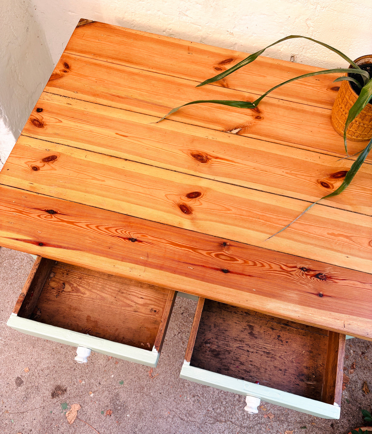 Table with drawers