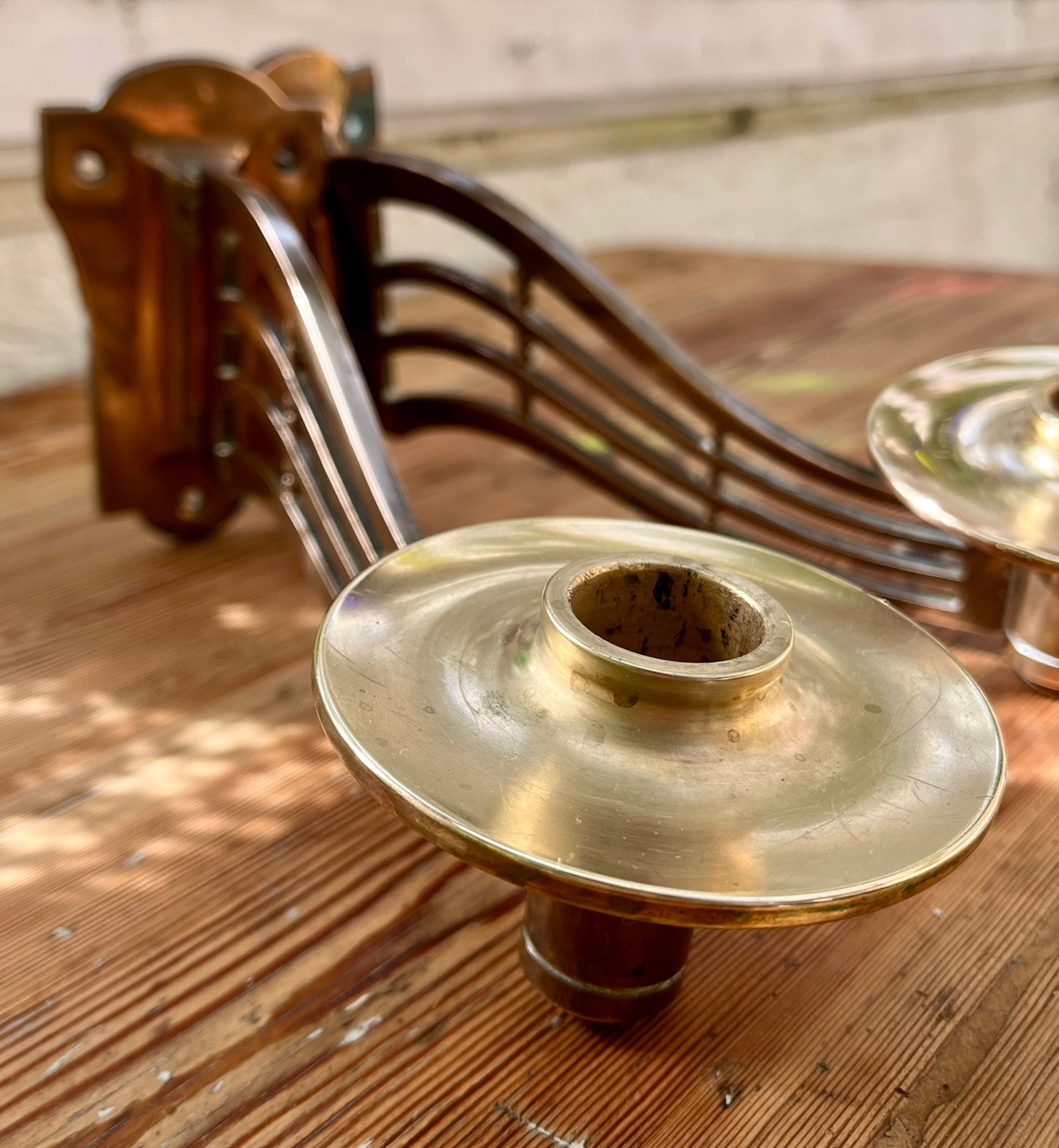 Par Art Nouveau messing væglysestager