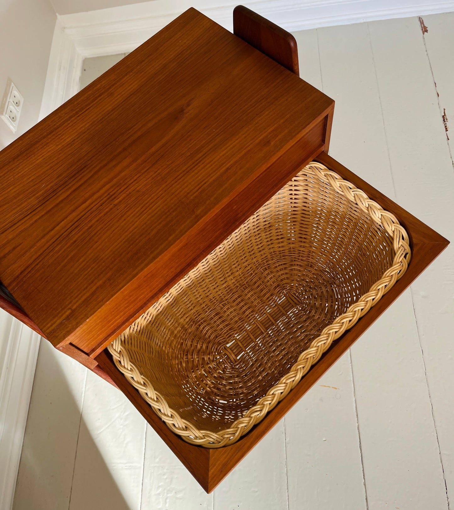 Vintage Teak Sybord