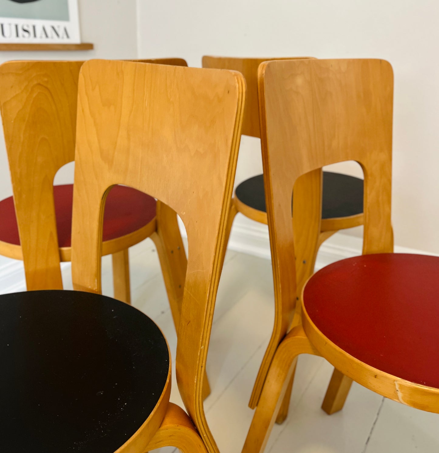 Alvar Aalto stole model 66 – Artek
