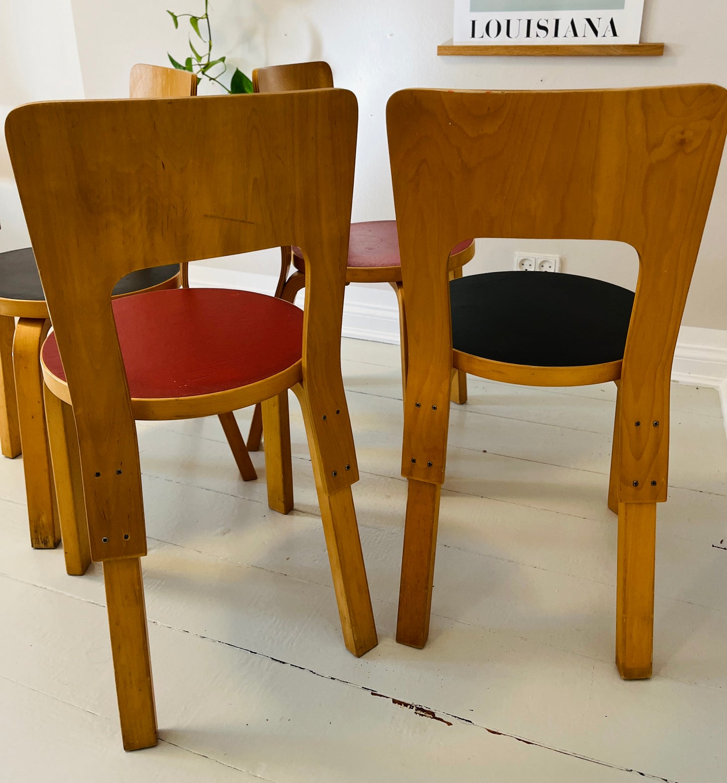Alvar Aalto stole model 66 – Artek