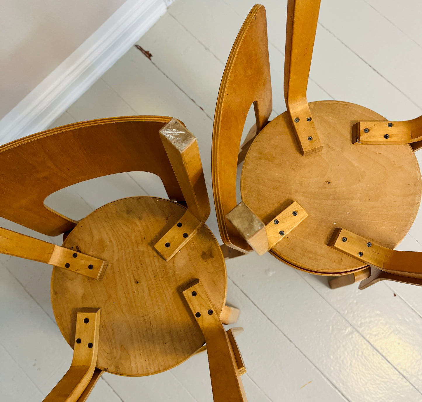 Alvar Aalto stole model 66 – Artek