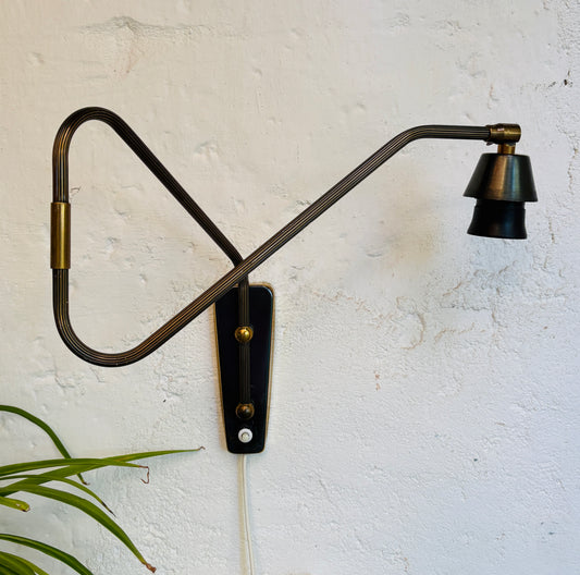 Brass swing-arm lamp