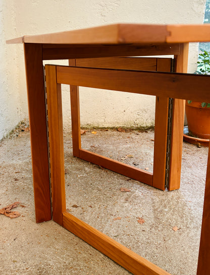 Sofa/side table