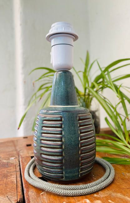 Søholm stentøjsbordlampe model 1012