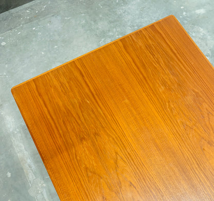 Henry Kjærnulf spisebord i teak