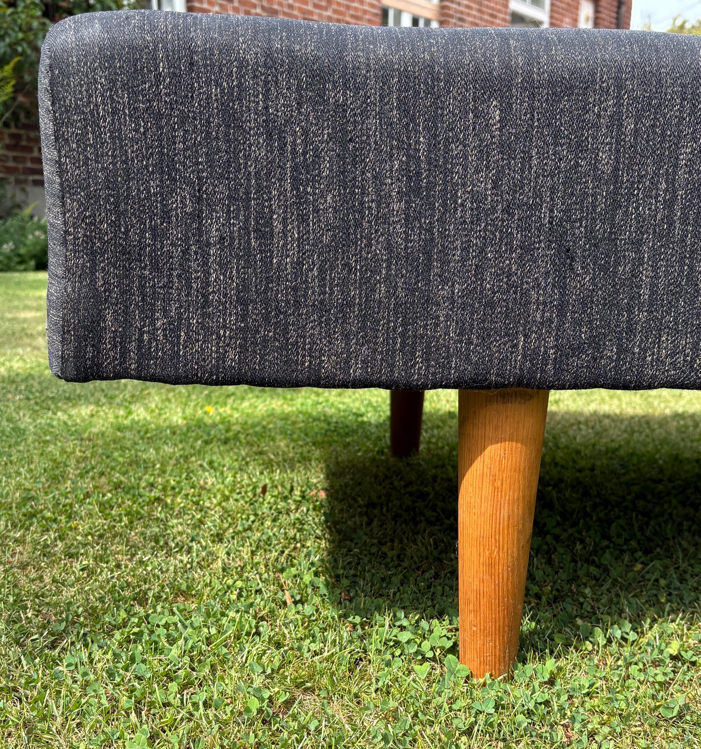 Retro daybed