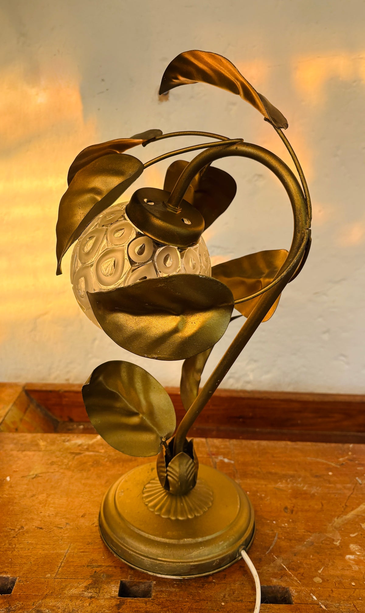 Vintage bordlampe i Hollywood Regency-stil