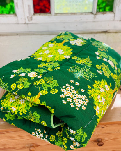 Retro-vattæppe med blomsterprint