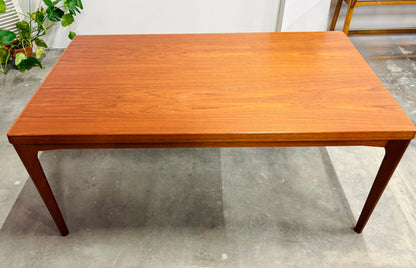 Henry Kjærnulf spisebord i teak