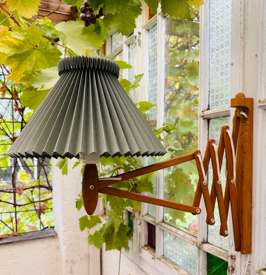 LE KLINT scissor lamp model 332/34 in oak with a new shade