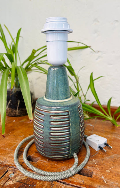 Søholm stentøjsbordlampe model 1012