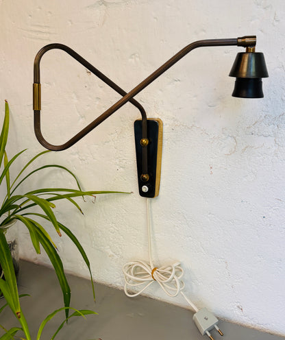 Brass swing-arm lamp