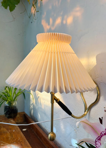 Le Klint 306 〰️ bord/væglampe