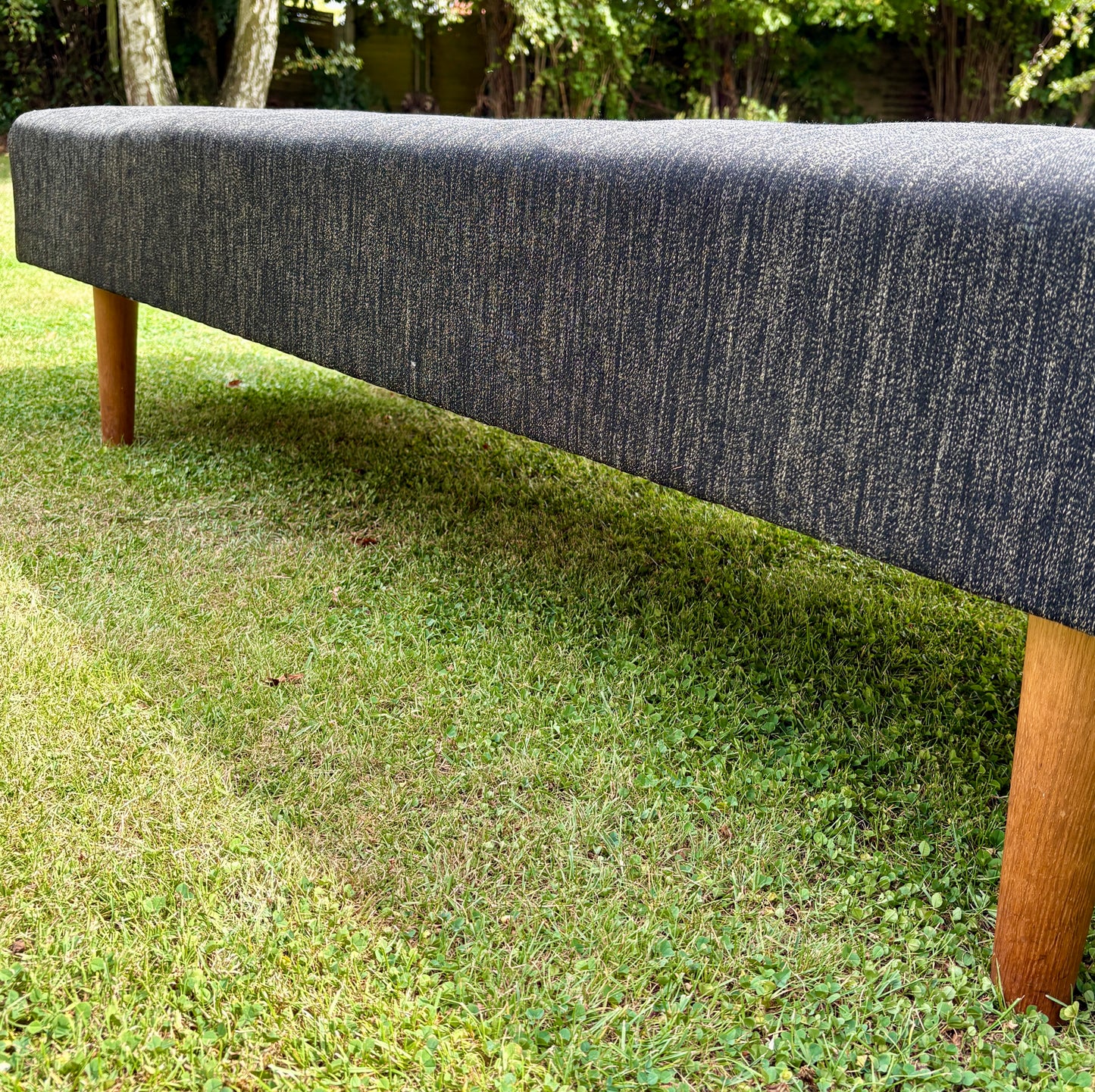 Retro daybed