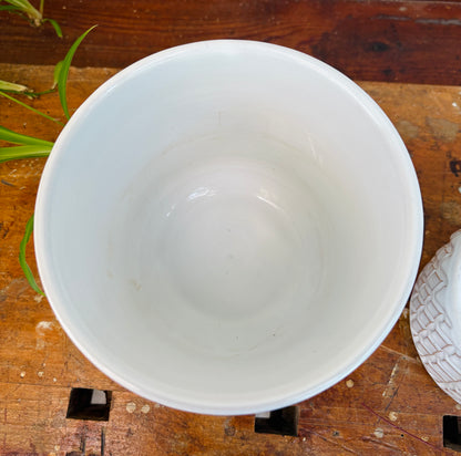 Løvemose Keramik flower pot covers in white stoneware