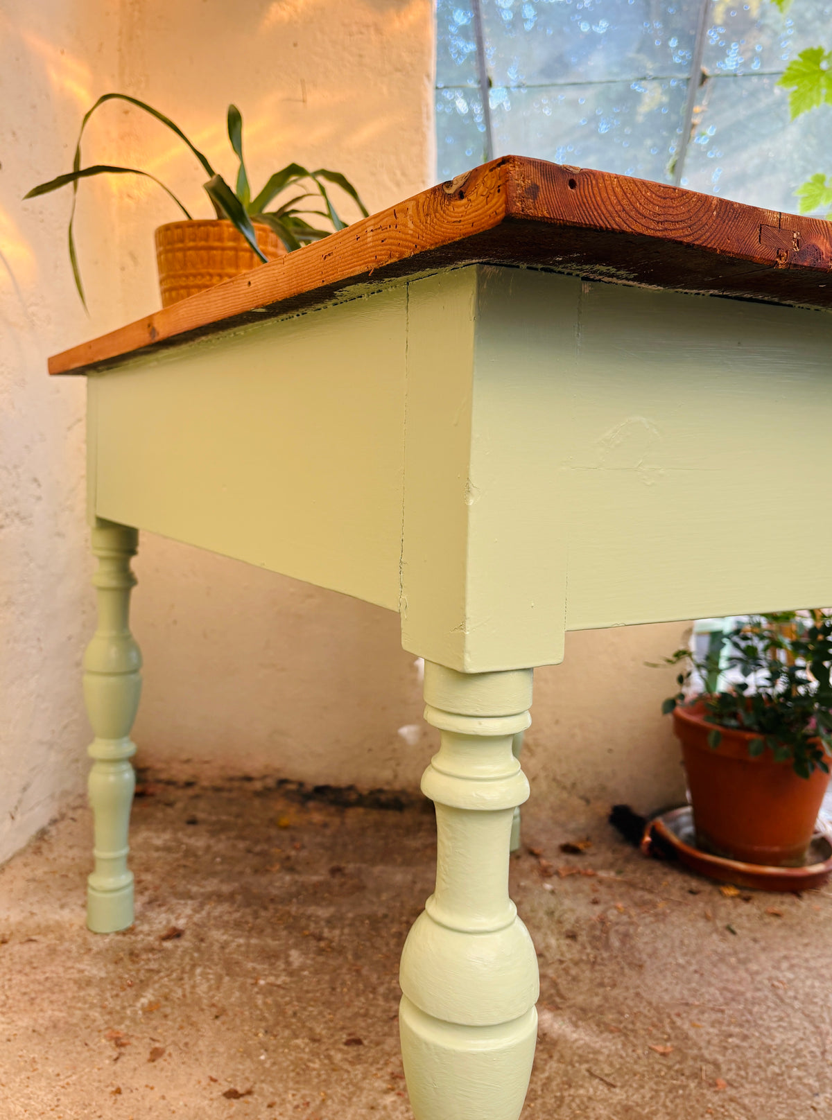 Table with drawers
