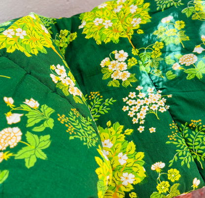 Retro-vattæppe med blomsterprint