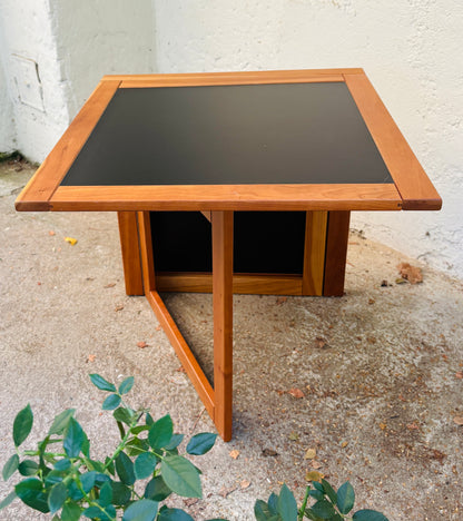 Sofa/side table