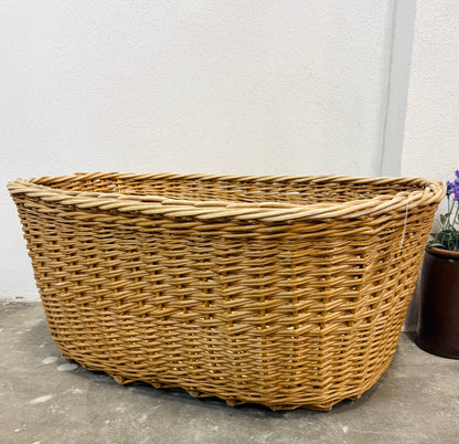 Stor flettet linnedkurv