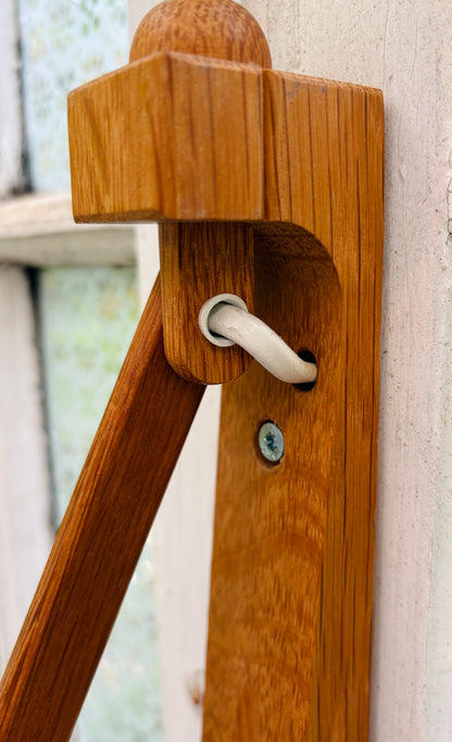 LE KLINT scissor lamp Model 332/34 in oak – WITHOUT shade