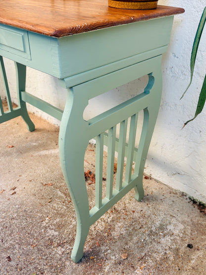 Table with two drawers