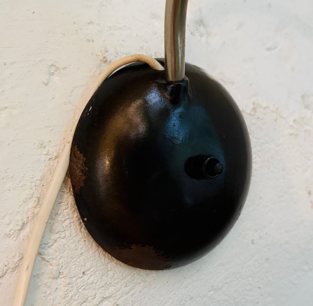 Art Deco lampe med mintgrøn glaskuppel