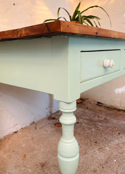 Table with drawers