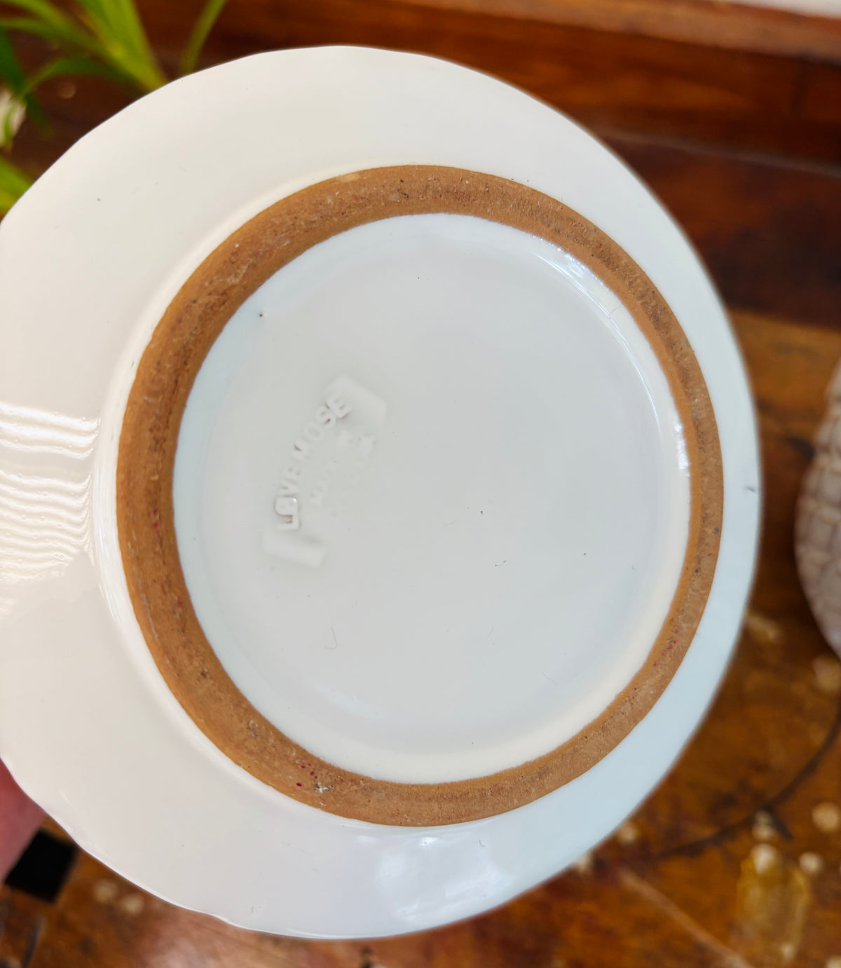 Løvemose Keramik flower pot covers in white stoneware
