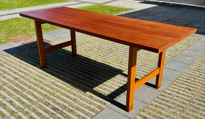 Vintage spise/tegnebord i teak og eg