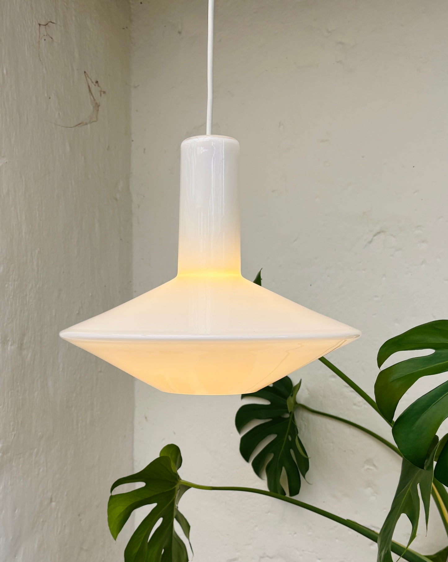 Klassisk Astro Pendel – Designet af Sidse Werner for Holmegaard / Royal Copenhagen