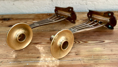 Par Art Nouveau messing væglysestager