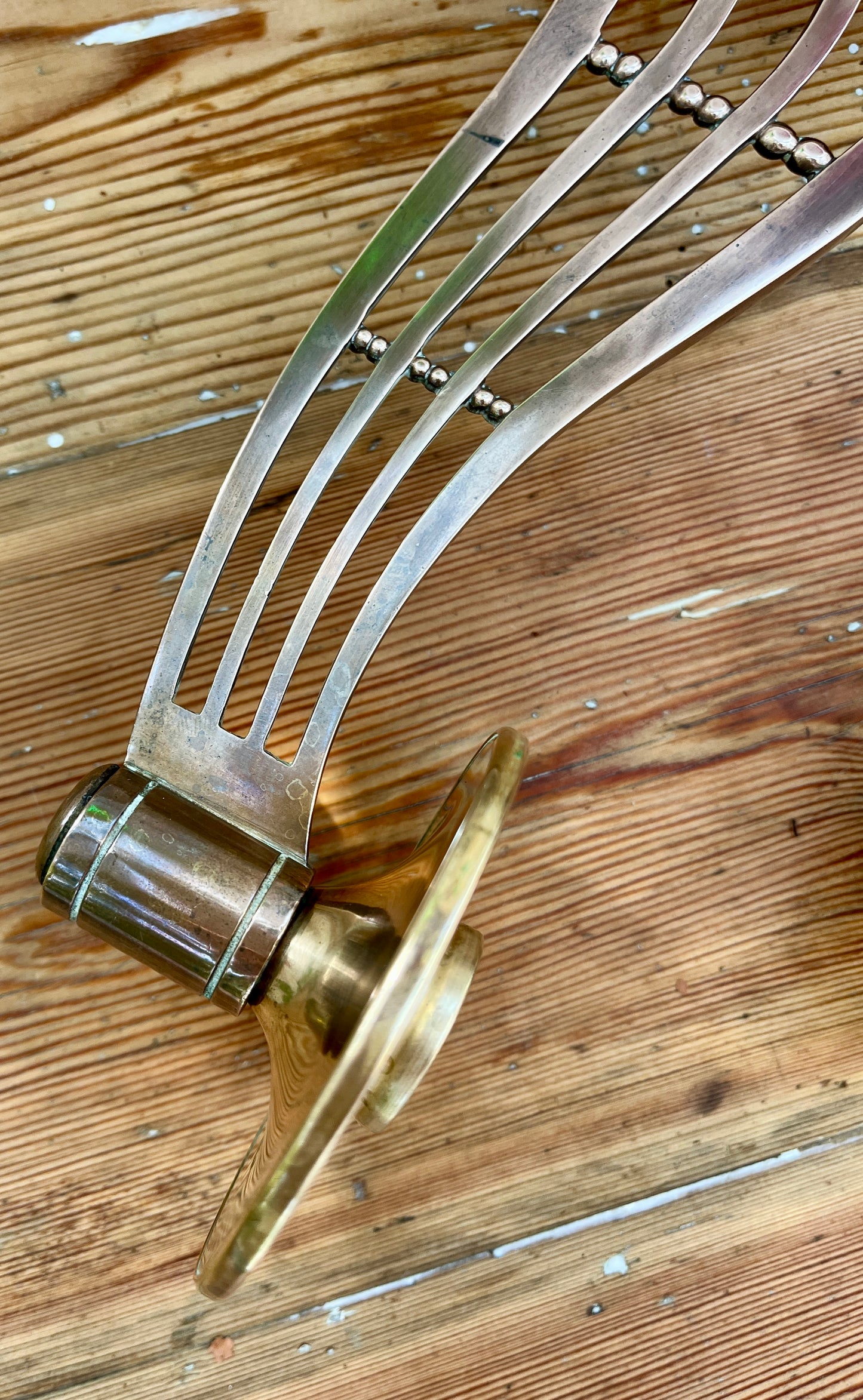 Par Art Nouveau messing væglysestager