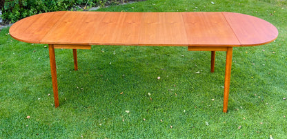 Spisebord i teak