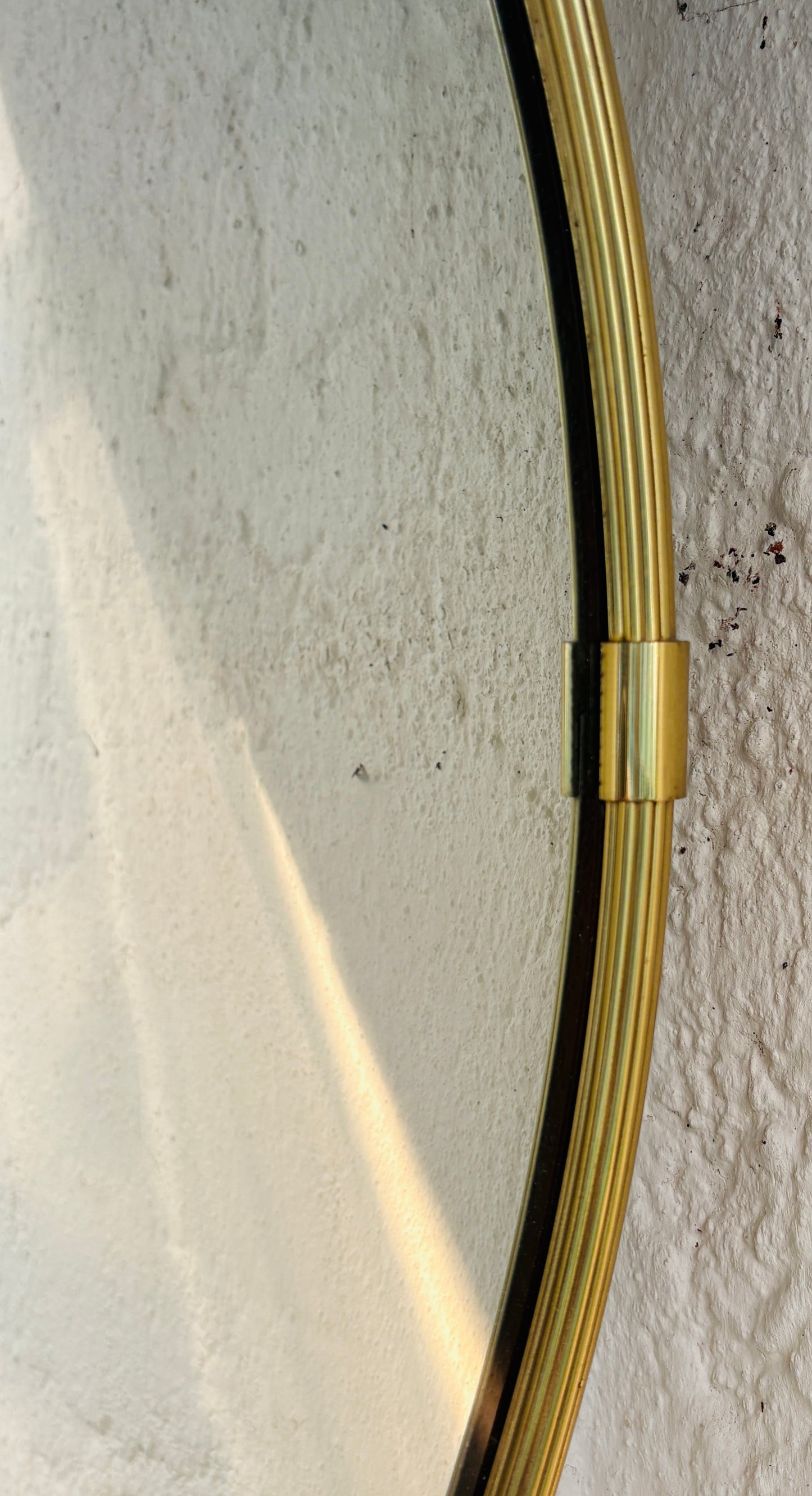 Rundt Art Deco messingspejl