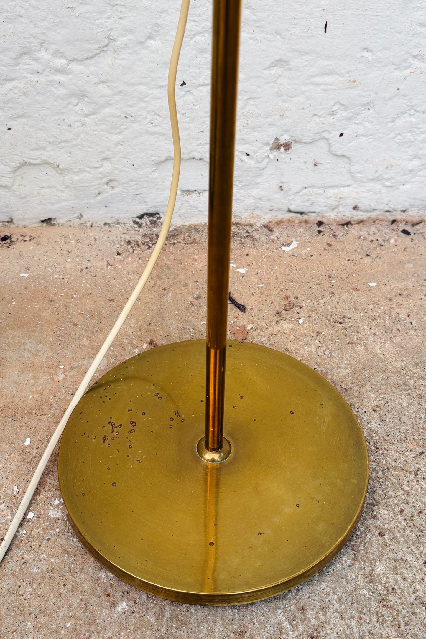 Vintage standerlampe i messing
