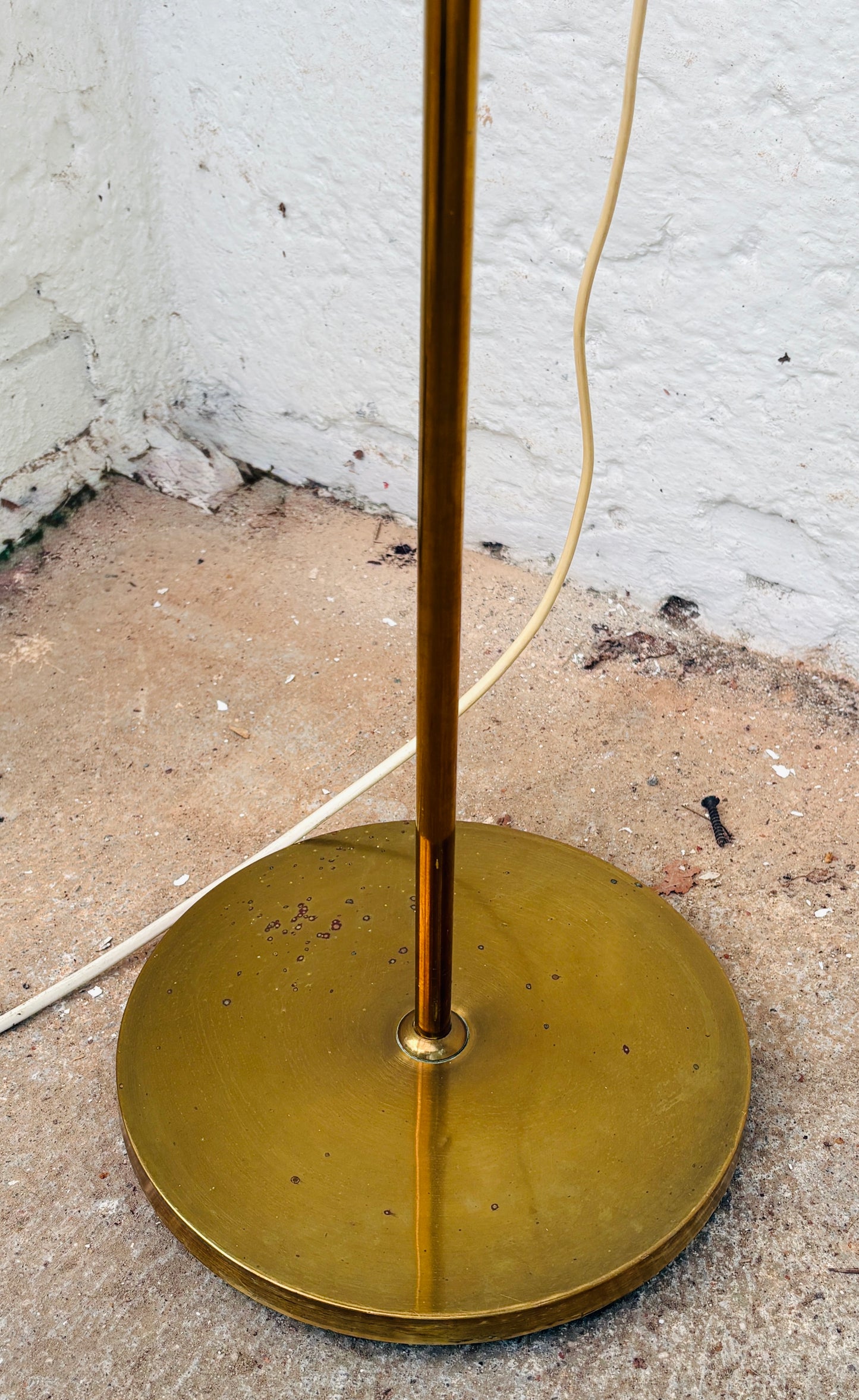 Vintage standerlampe i messing