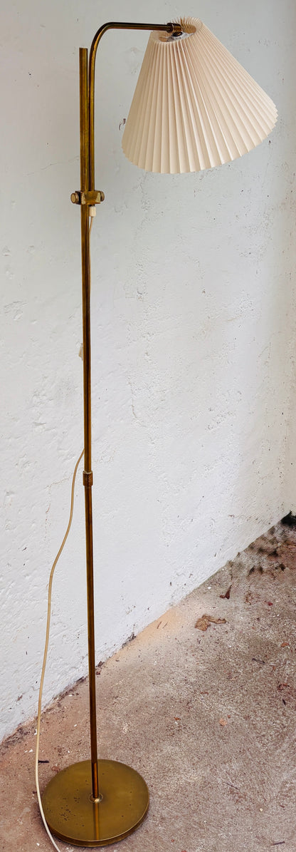 Vintage standerlampe i messing