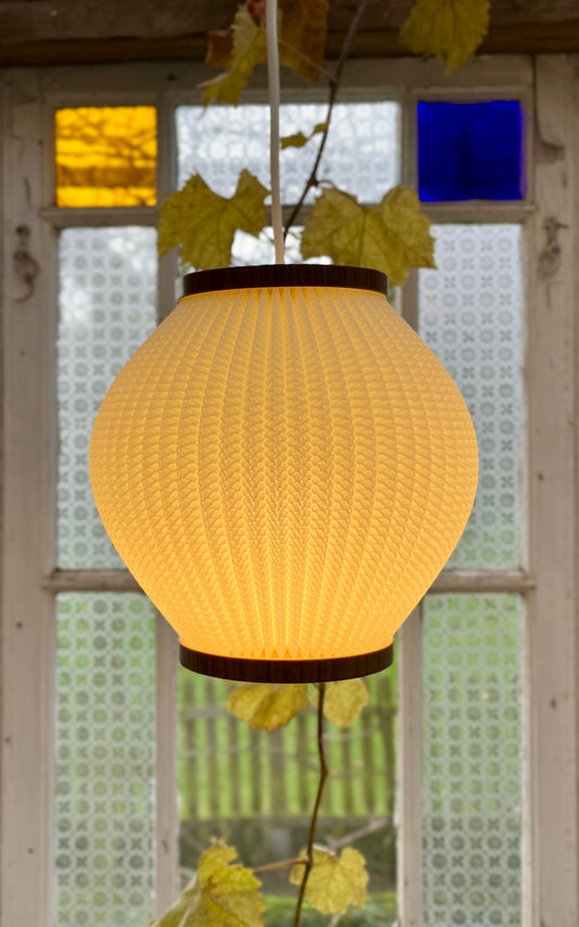 “Pearl Shade” pendel