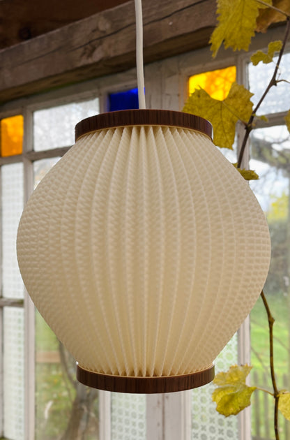 “Pearl Shade” pendel