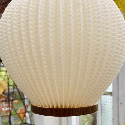 “Pearl Shade” pendel