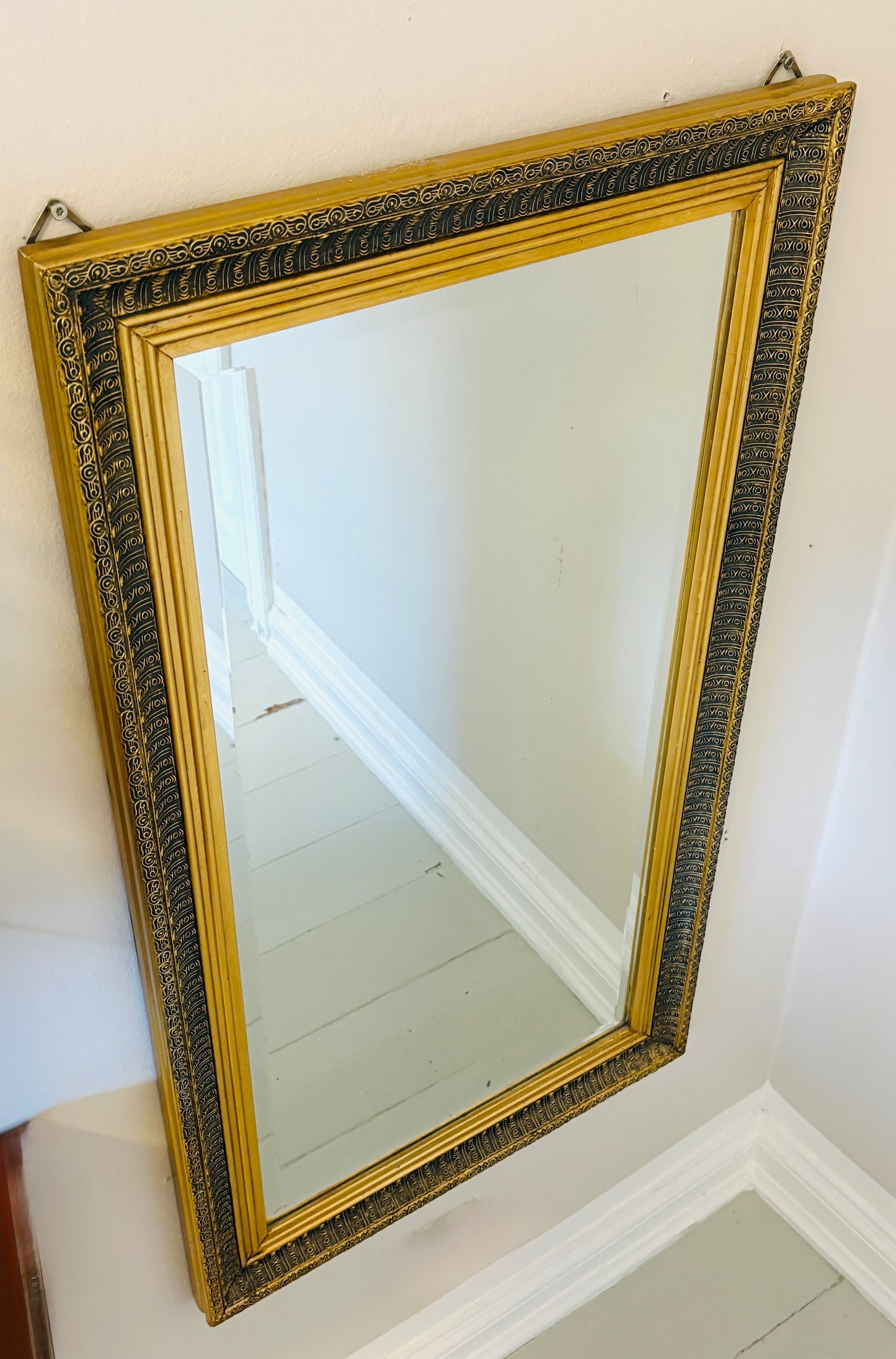 Stort spejl med facetslebet glas
