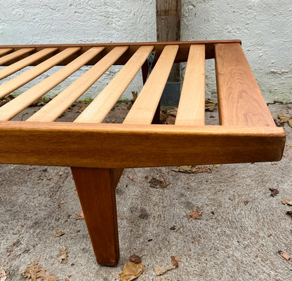 FDB daybed af Poul Volther – massiv eg med smuk patina