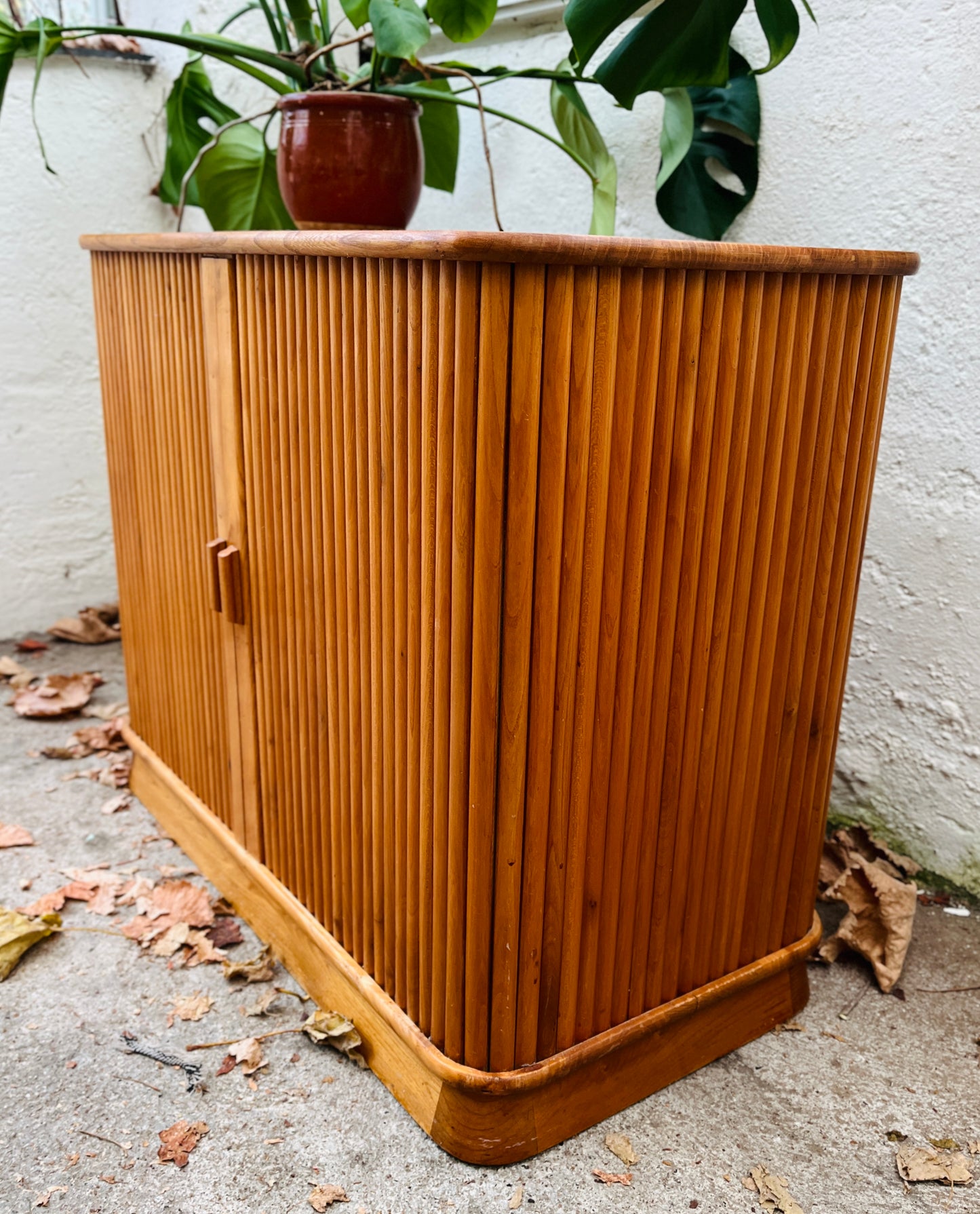 Vintage Jalousiskab med to låger