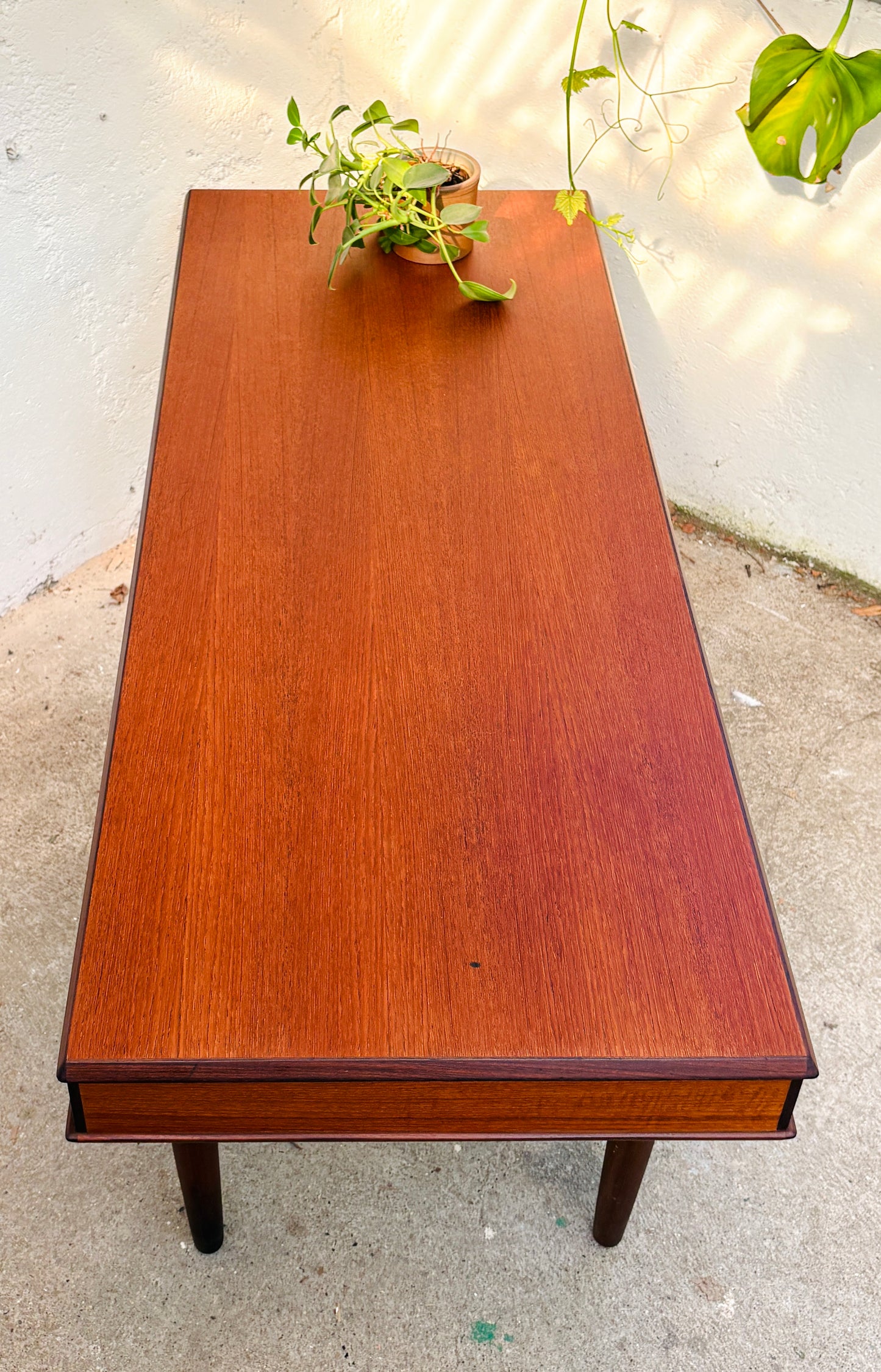 Dyrlund sofabord i teak