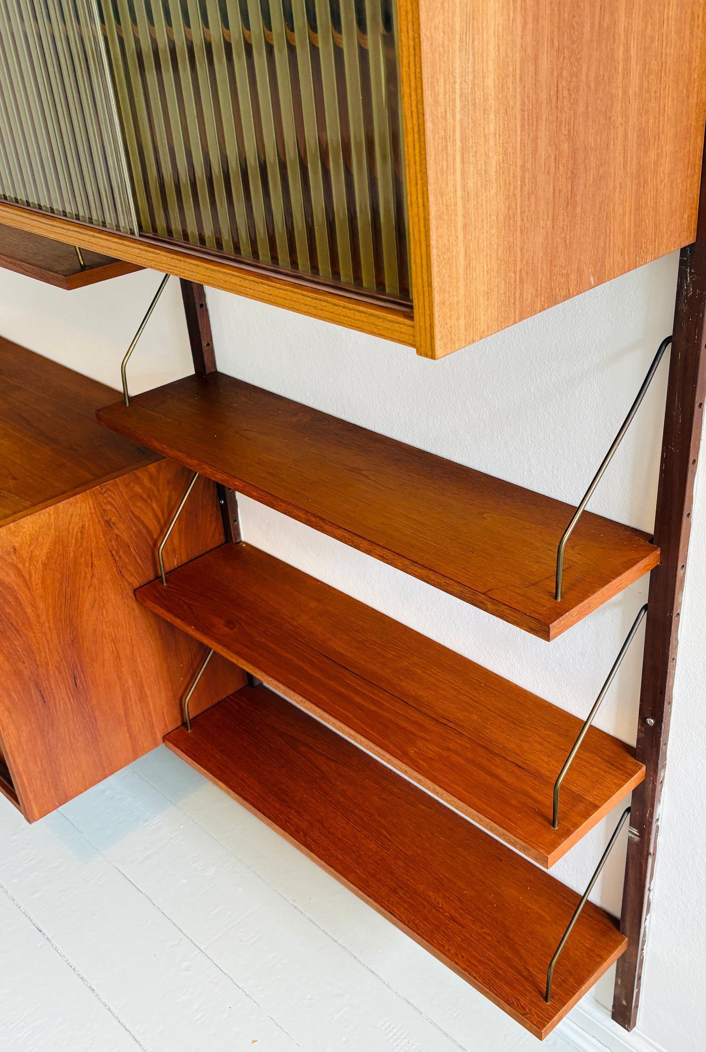 Stort PS reolsystem i teak