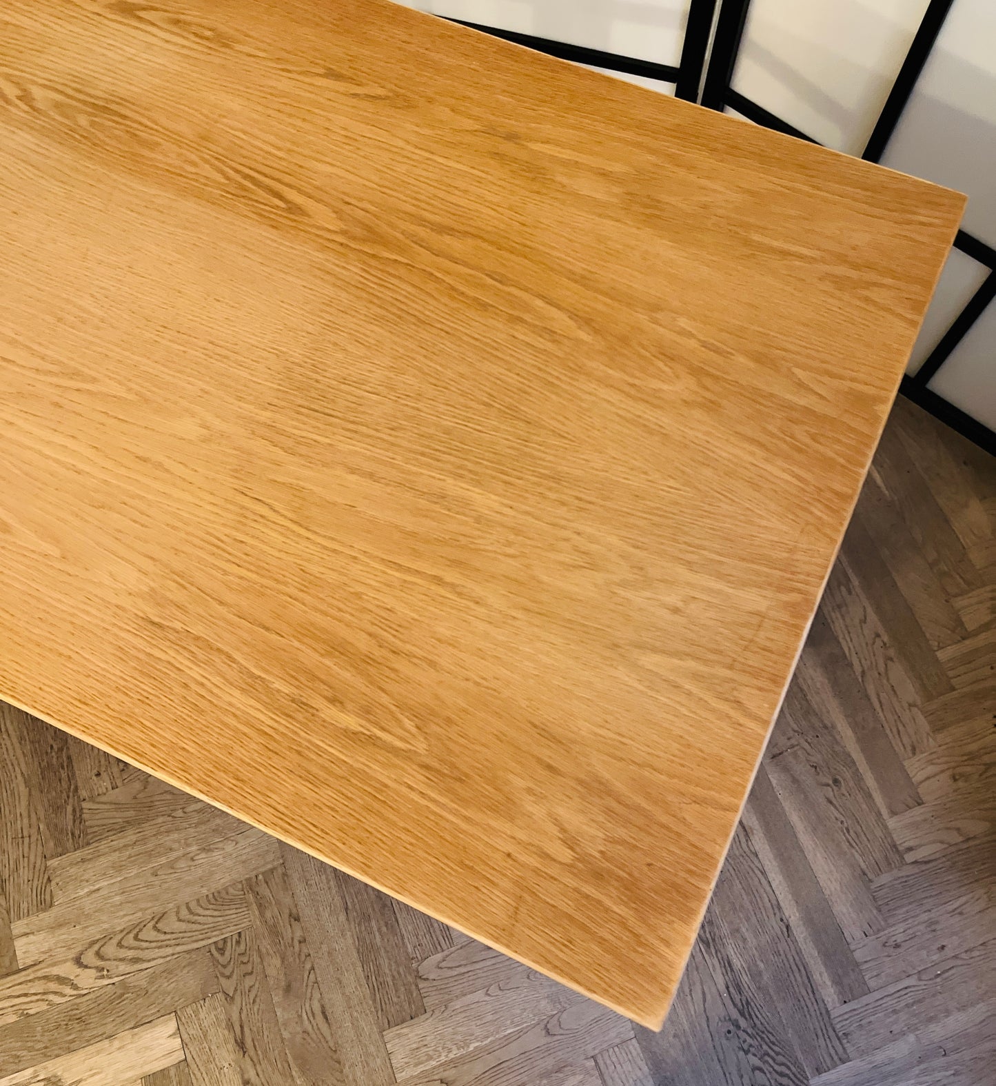 Smukt Hans J. Wegner skrivebord i egetræ – Model GE-125 fra Getama