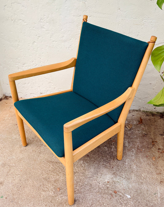 Hans J. Wegner Easy Chair model 1788