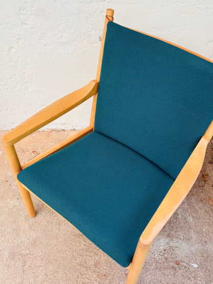 Hans J. Wegner Easy Chair model 1788