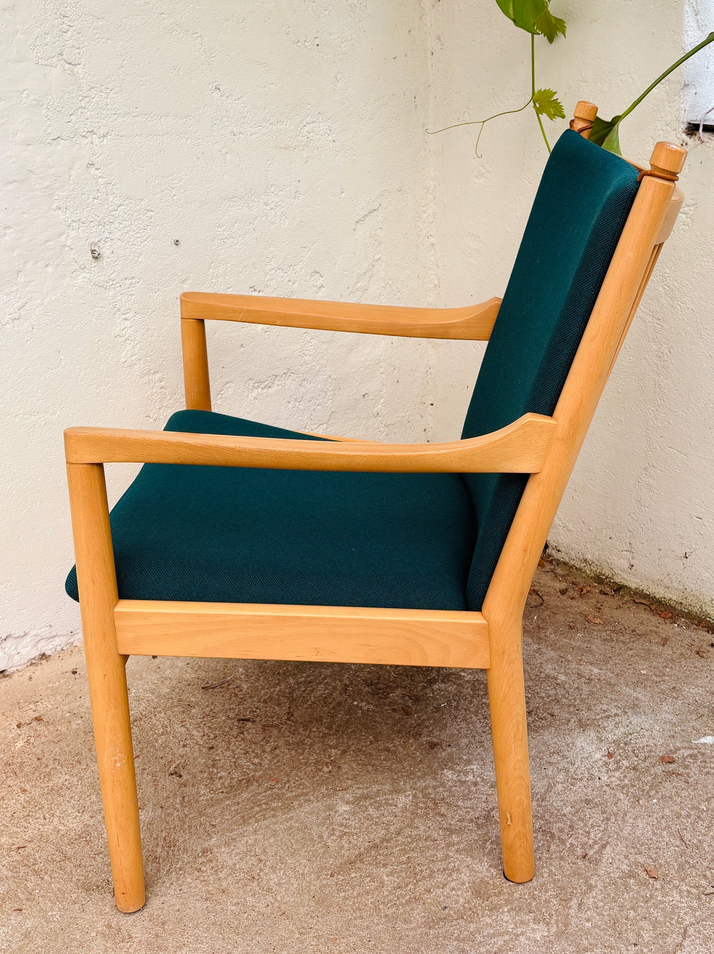 Hans J. Wegner Easy Chair model 1788